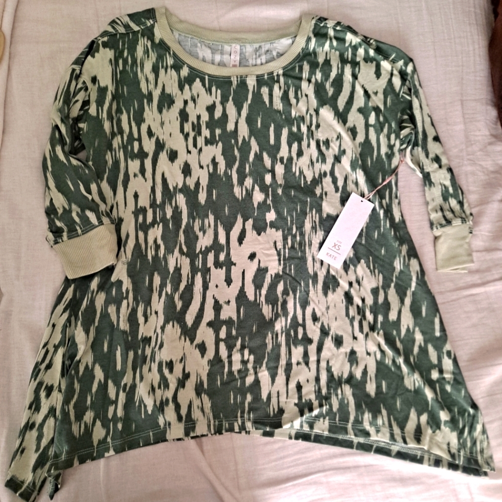 Lularoe Kate